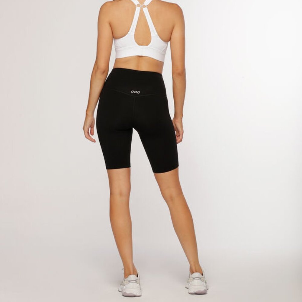 Lorna Jane Black Spandex Shorts Small